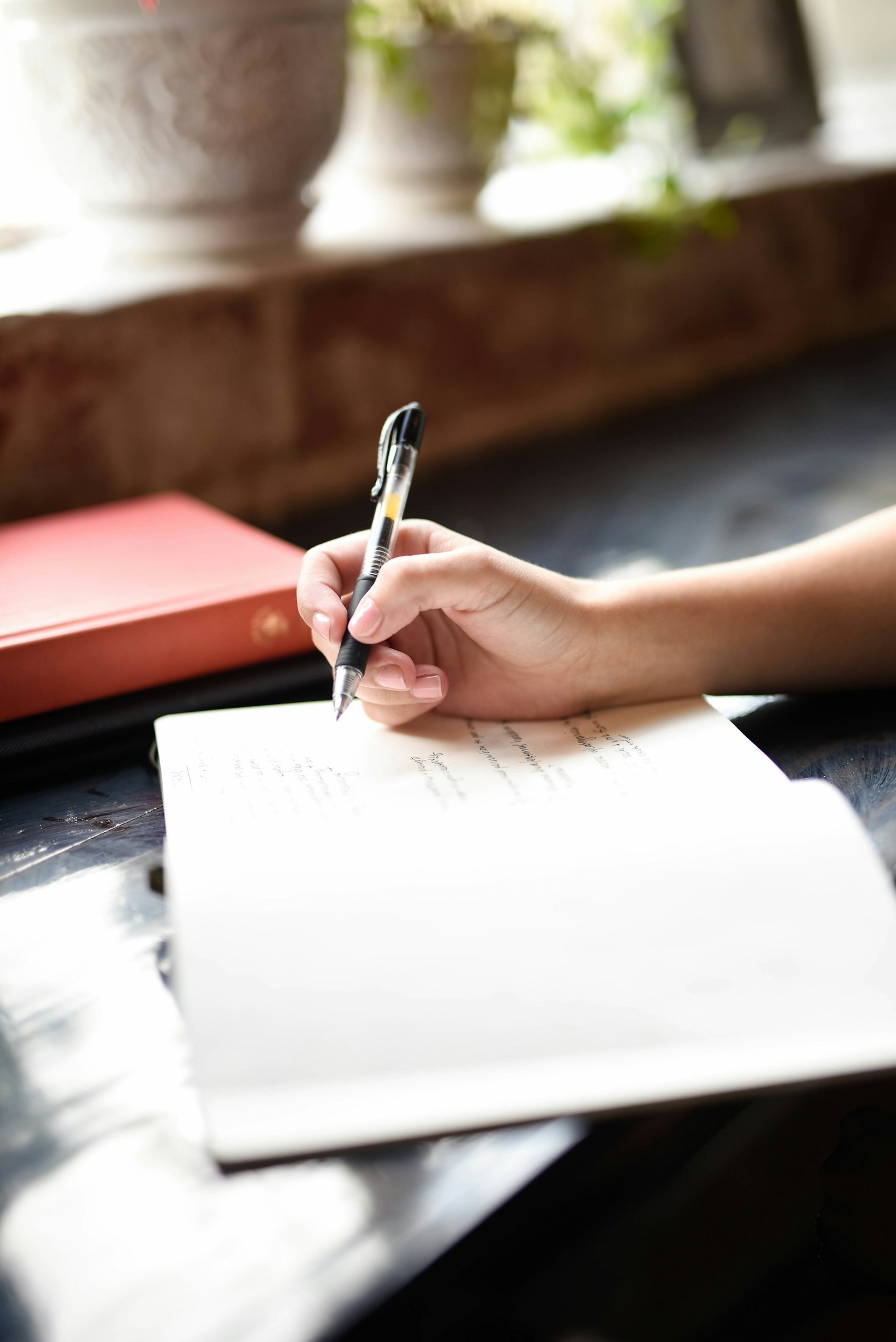 Sharing Stories That Connect and Uplift